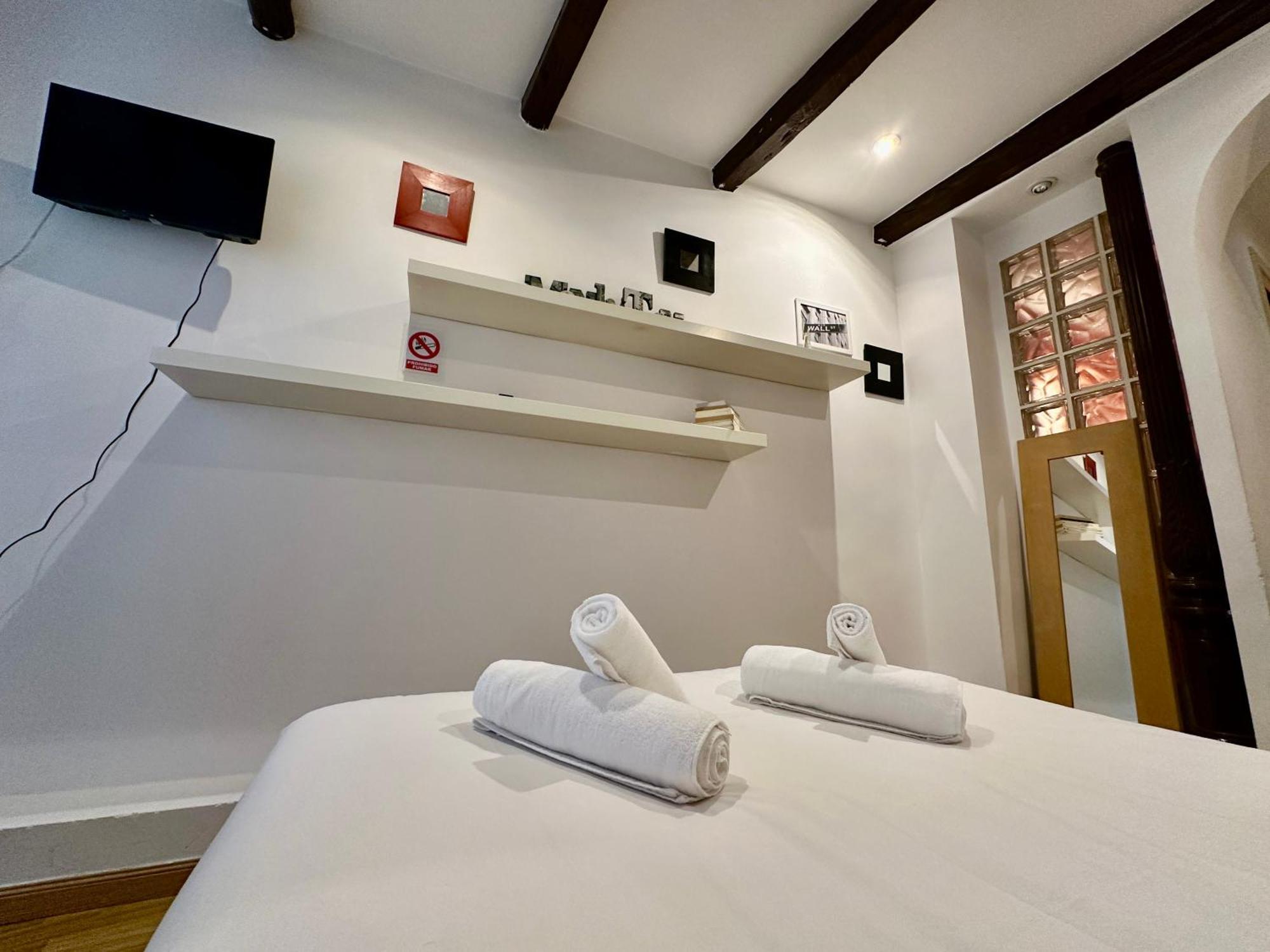 Wakaflats 3, Centro Madrid, Chueca, Barbi Apartment ภายนอก รูปภาพ