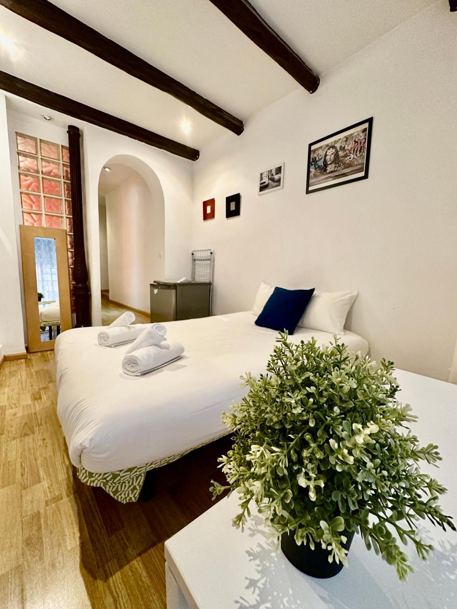 Wakaflats 3, Centro Madrid, Chueca, Barbi Apartment ภายนอก รูปภาพ