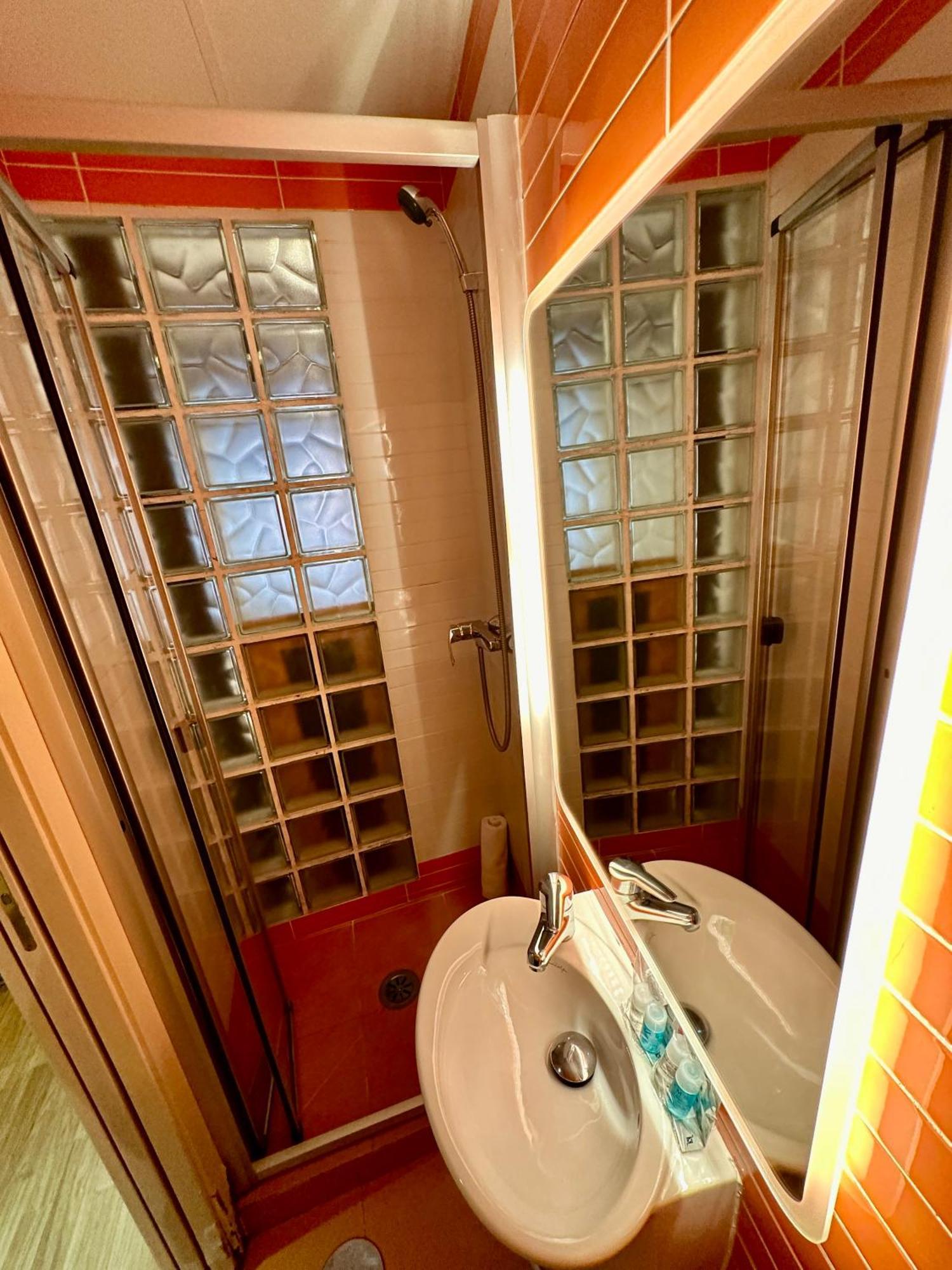 Wakaflats 3, Centro Madrid, Chueca, Barbi Apartment ภายนอก รูปภาพ